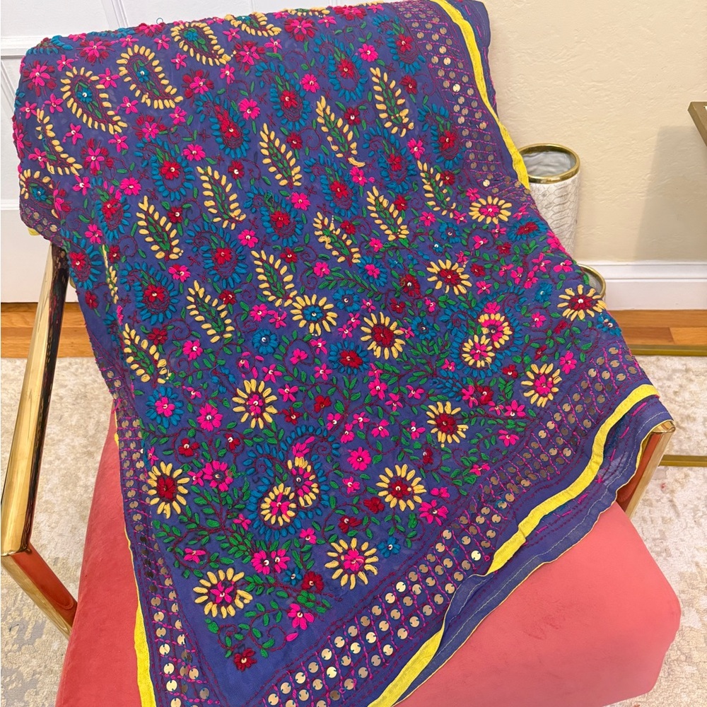 Indian Phulkari Embroidered Scarf / Dupatta Handmade Made and Bought in India - Picture 2 of 5